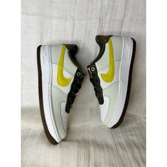 Nike Shoes E7 6y 75 Womens Nike Air Force Lv8 Fv3647 171